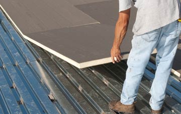 benefits of insulating Pensarn flat roofing