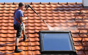 roof cleaning Pensarn